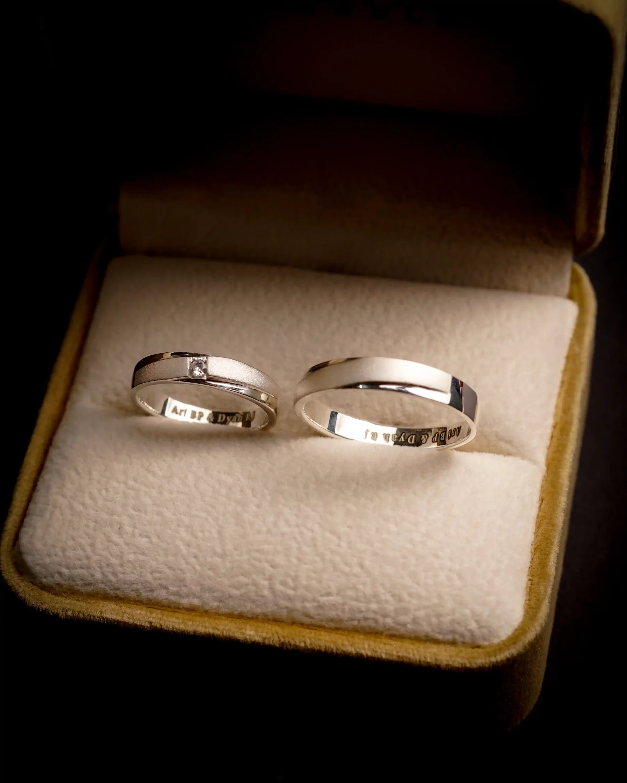 Cincin Nikah Platinum Couple Z-002